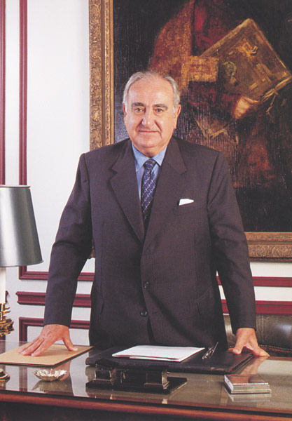 Carlos A López. 1936-2018